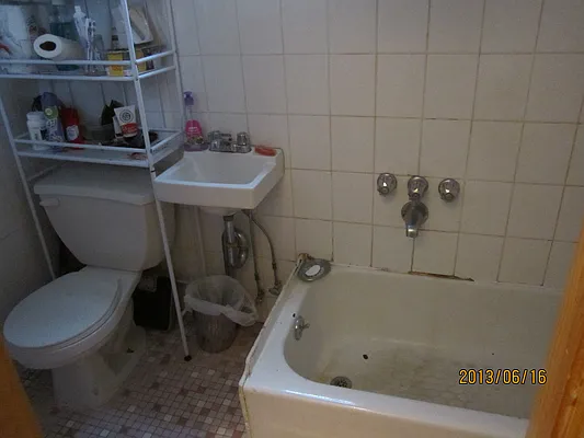 Rented by David W Realty Inc | media 26