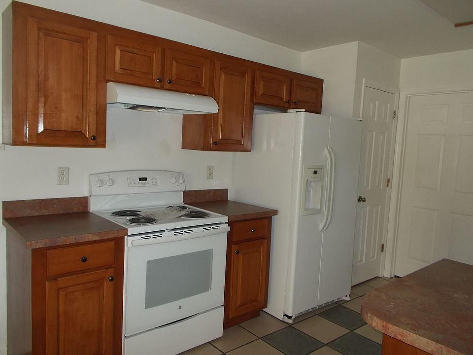 1st image of 1041 NE 13th Ave