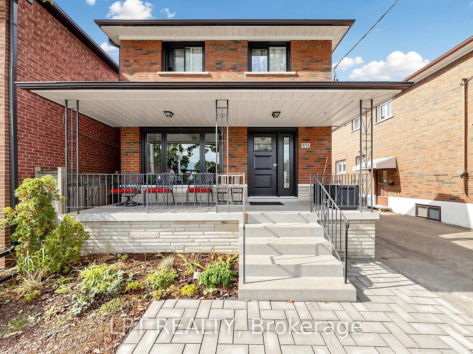 2 bed, $2,595 — Photo 4