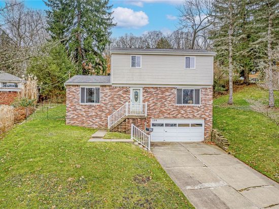 129 Country Club Dr, Pittsburgh, PA 15235