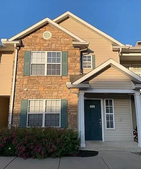 15124 Lenox Dr — Photo 2