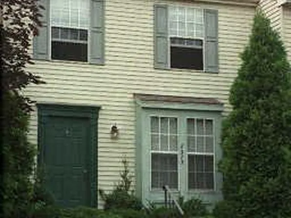 8373 Silver Trumpet Dr N, Columbia, MD 21045