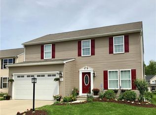 9945 Colmanara Dr, Aurora, OH 44202