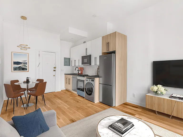 638 W End Ave #3 — Photo 3