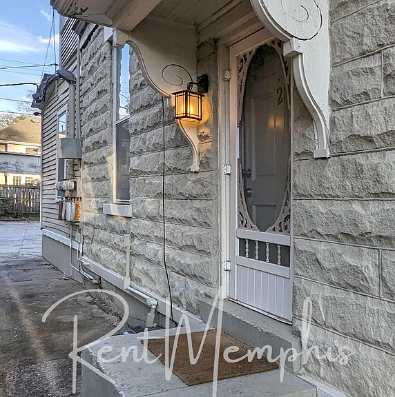 302 Garland St #2 — Photo 11