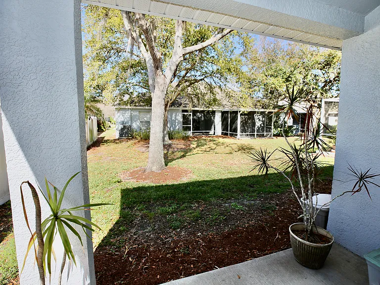 2753 Tanglewylde Dr — Photo 22