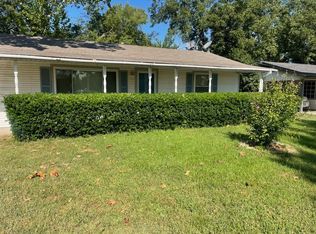 200 Cherry Ln, Van, TX 75790