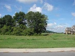 5th image of 28 River Shoals Dr