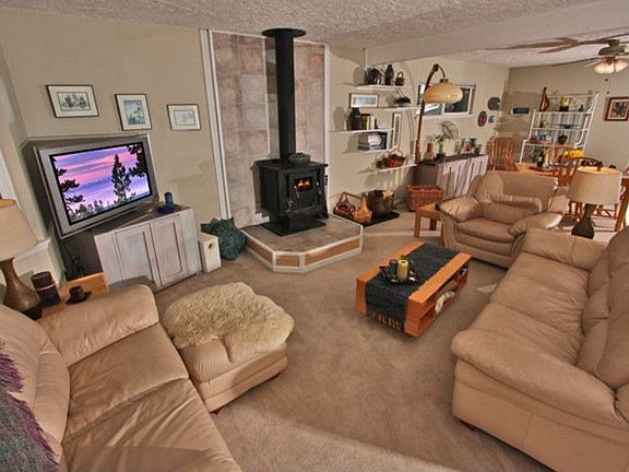 4th image of 1527 Apple Valley Dr