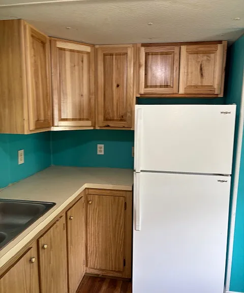 New upper cabinets