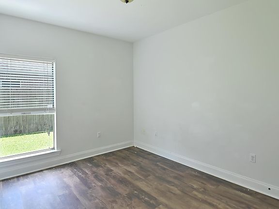 2nd image of 13134 Montrose Dr North