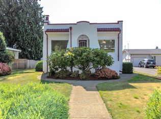 617 Burnett Ave S, Renton, WA 98057