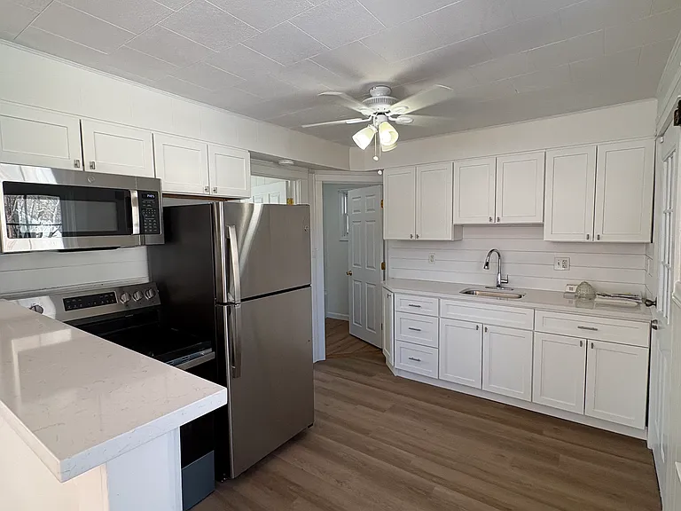39 Mawney Ave — Photo 5