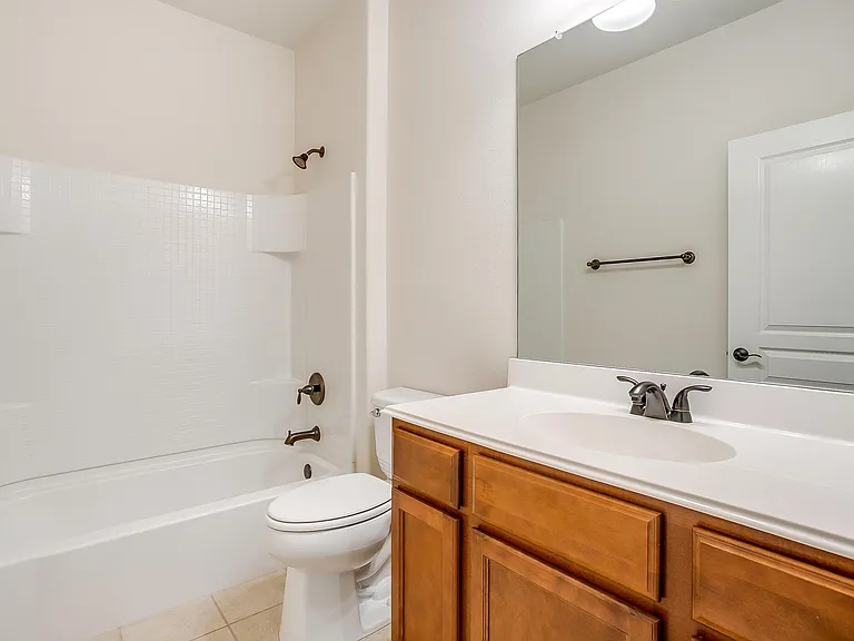 1845 Dexter Ln — Photo 19