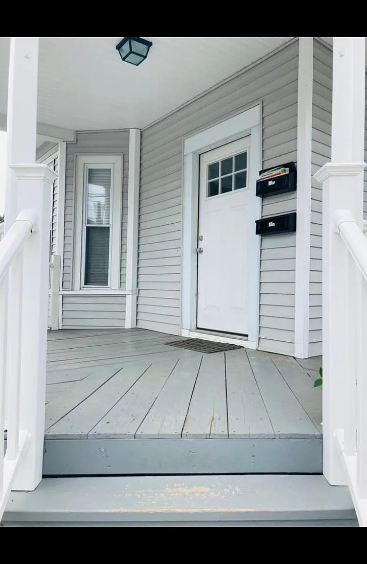 114 Chandler St — Photo 2