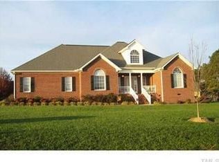 10 Westbourne Ln, Youngsville, NC 27596