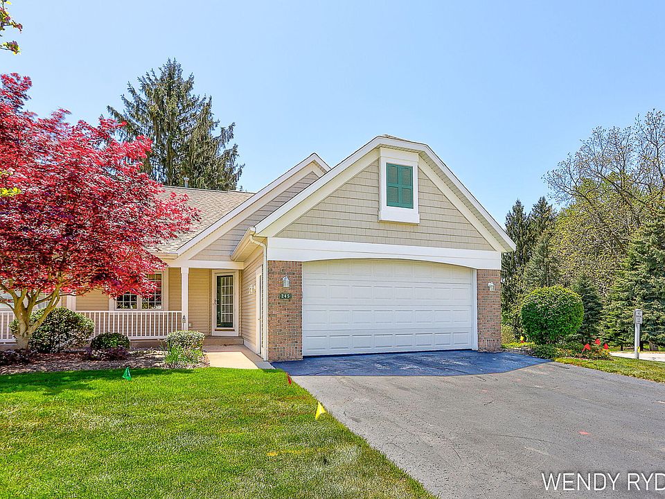 1st image of 245 Timberlake Dr E