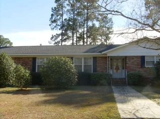 624 Briarwood Rd, Douglas, GA 31533