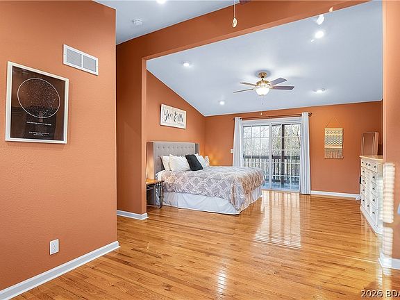 5th image of 155 Lake Rd