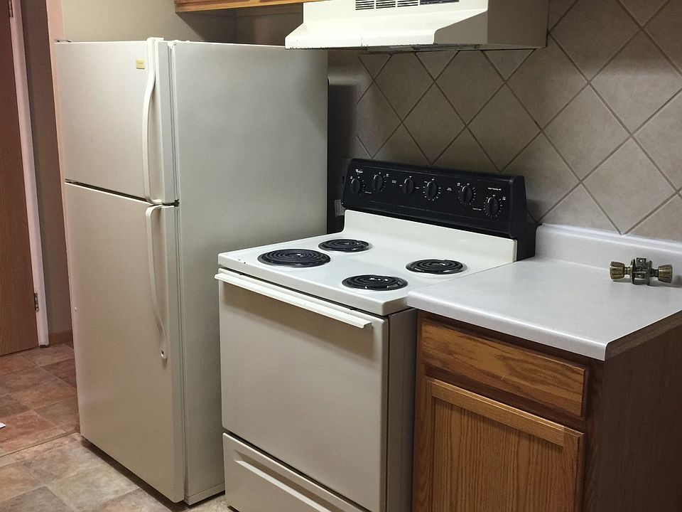 1st image of 1000 Lincoln St APT 204