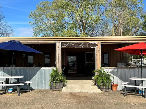 176 Lo Sto Rd, Vicksburg, MS 39183