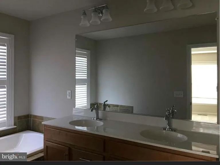 43535 Wheadon Ter — Photo 18