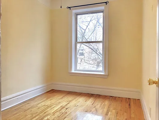 Rented by Matthew Gros-Werter, LREB  | media 17