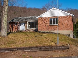 1696 Lakes Rd, Monroe, NY 10950