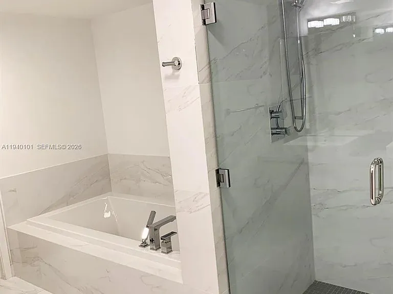 400 Sunny Isles Blvd #1120 — Photo 12