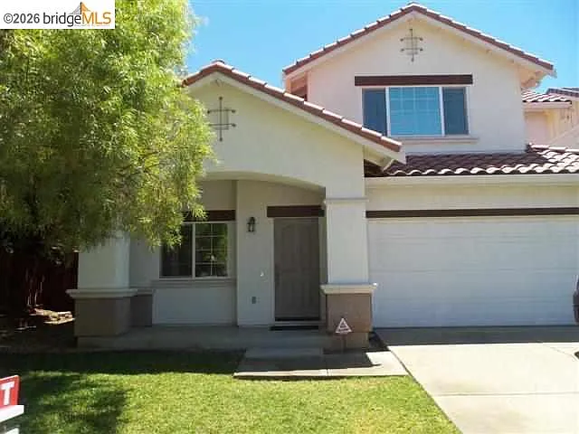 1725 Corte Vista St