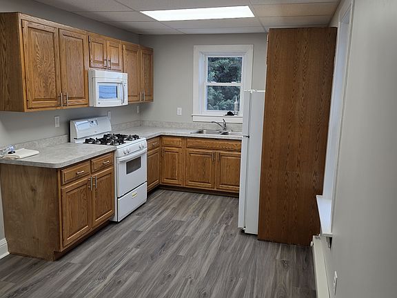 2nd image of 804 Hummel Ave Floor 2