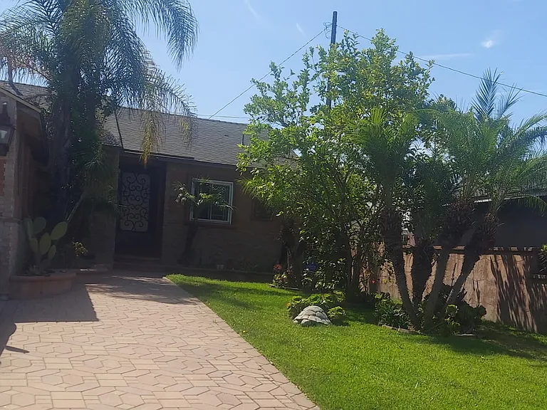 9246 Hasty Ave — Photo 2