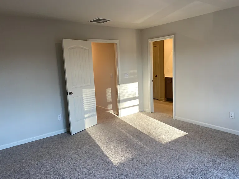 221 Vista Ln — Photo 26