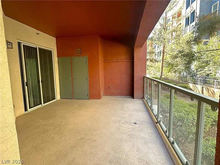 59 E Agate Ave #204 — Photo 4