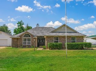 1954 Palmetto Rd, Benton, LA 71006