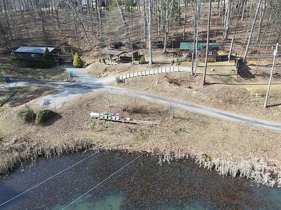 5th image of 67 Laurel Springs Rd