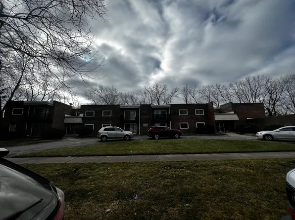 2807 Willow Rd APT 105, Homewood, IL 60430