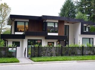 2505 Edgemont Blvd #1, North Vancouver, BC
