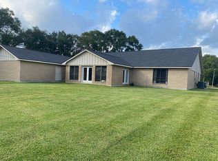 8 Bayou Bend Pl, Beaumont, TX 77706