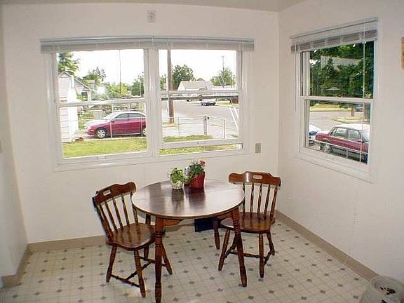 Informal Dining Area