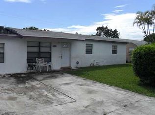 5631 Hope St, Hollywood, FL 33021