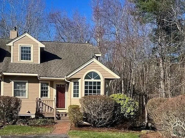 12 Birchwood Ln Unit 12, Hopkinton, MA 01748