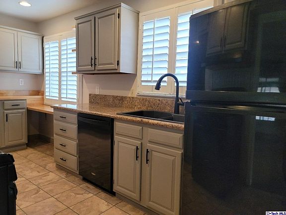 3rd image of 1509 Shirley Pl