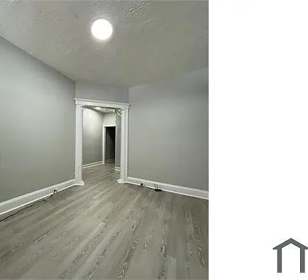 3 bed, $2,500 — Photo 3