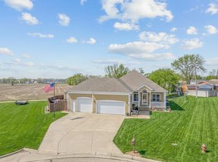 401 Dewey St, Solomon, KS 67480