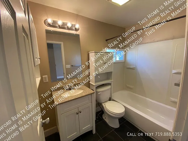 511 1/2 Swope Ave — Photo 15