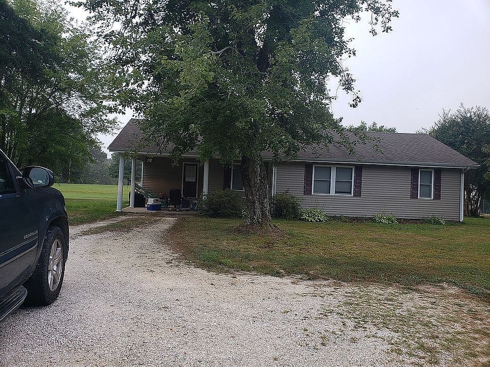 1st image of 1012 Memorial Dr
