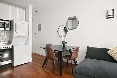 Rented by Roomors Living Inc