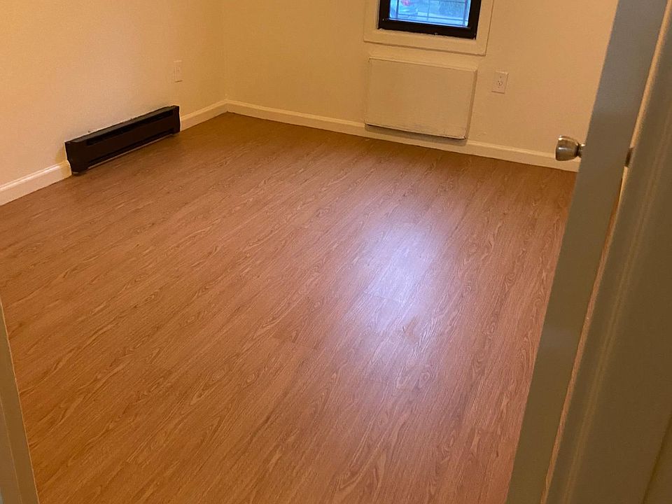 1st image of 1315 Bell Blvd APT 2