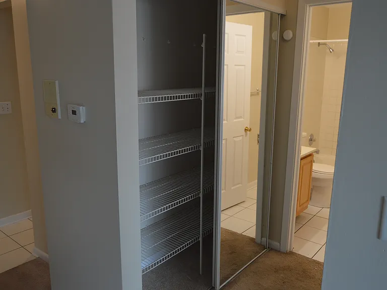 57 Washington Blvd #212 — Photo 16